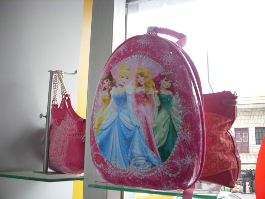 Segue Lebanon, bags in lebanon, fashion bags in lebanon,women’s bags in Lebanon, bags and shoes in Lebanon, handbags in Lebanon, hand bags in Lebanon, summer bags in Lebanon, beach bags in Lebanon, travel bags in Lebanon, luggage bags in Lebanon, bag shops in Lebanon, bag stores in Lebanon, casual bags in Lebanon, trendy bags in Lebanon, children’s bags in Lebanon, kids bags in lebanon